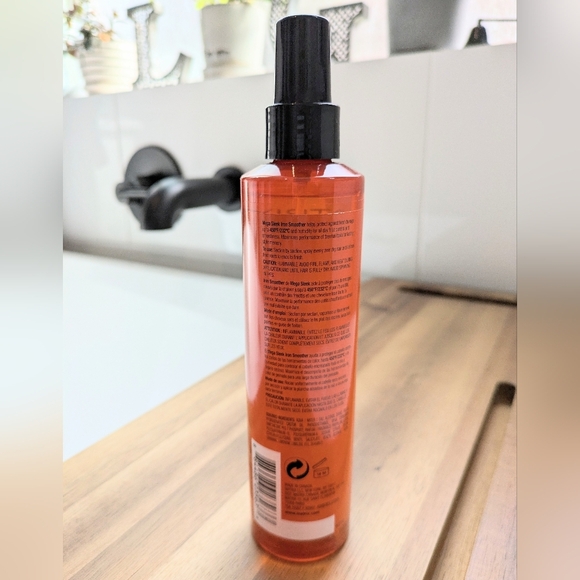 Matrix total results mega sleek iron smoother, 8.5 fluid oz - Picture 9 of 9